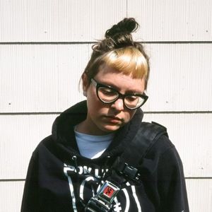 Meet your Posher, Adriana